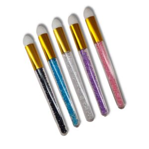 Reinigungspinsel mit Glitzersteinen
